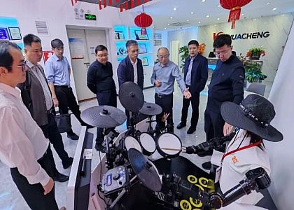 联动|共绘具身智能落地新蓝图